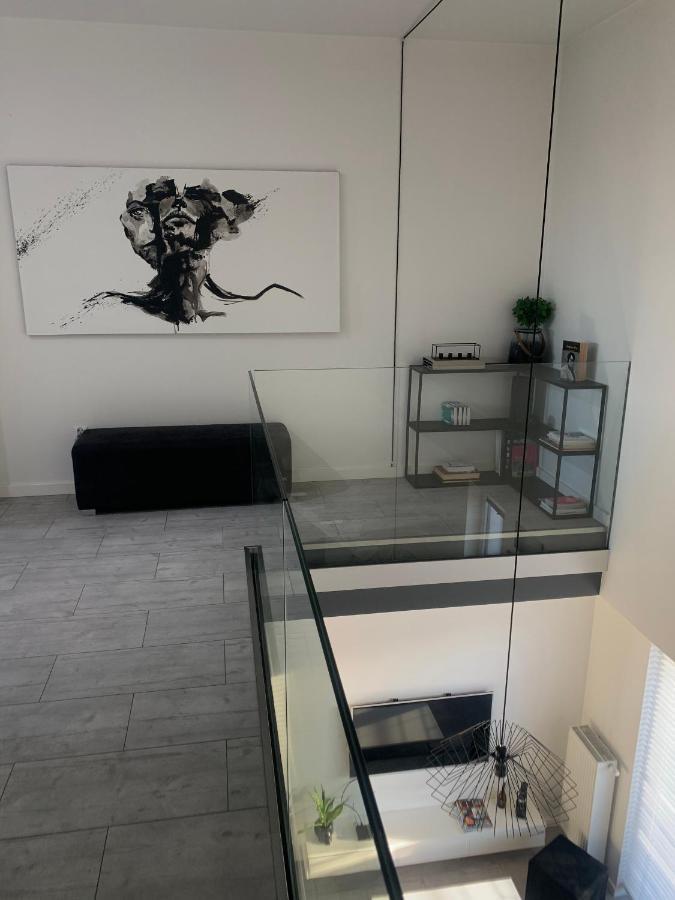 Ekskluzywny Penthouse Z Ogrodem W Centrum Lodzi Екстериор снимка