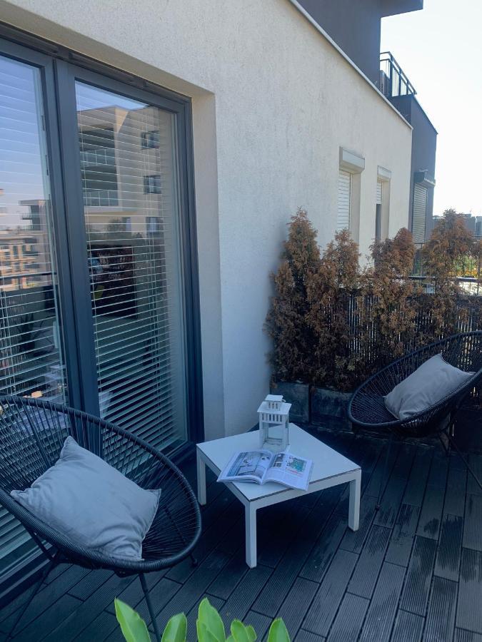 Ekskluzywny Penthouse Z Ogrodem W Centrum Lodzi Екстериор снимка