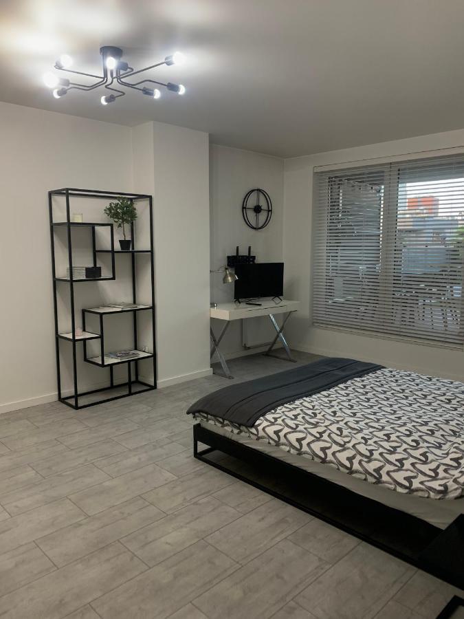 Ekskluzywny Penthouse Z Ogrodem W Centrum Lodzi Екстериор снимка