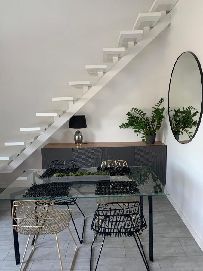 Ekskluzywny Penthouse Z Ogrodem W Centrum Lodzi Екстериор снимка