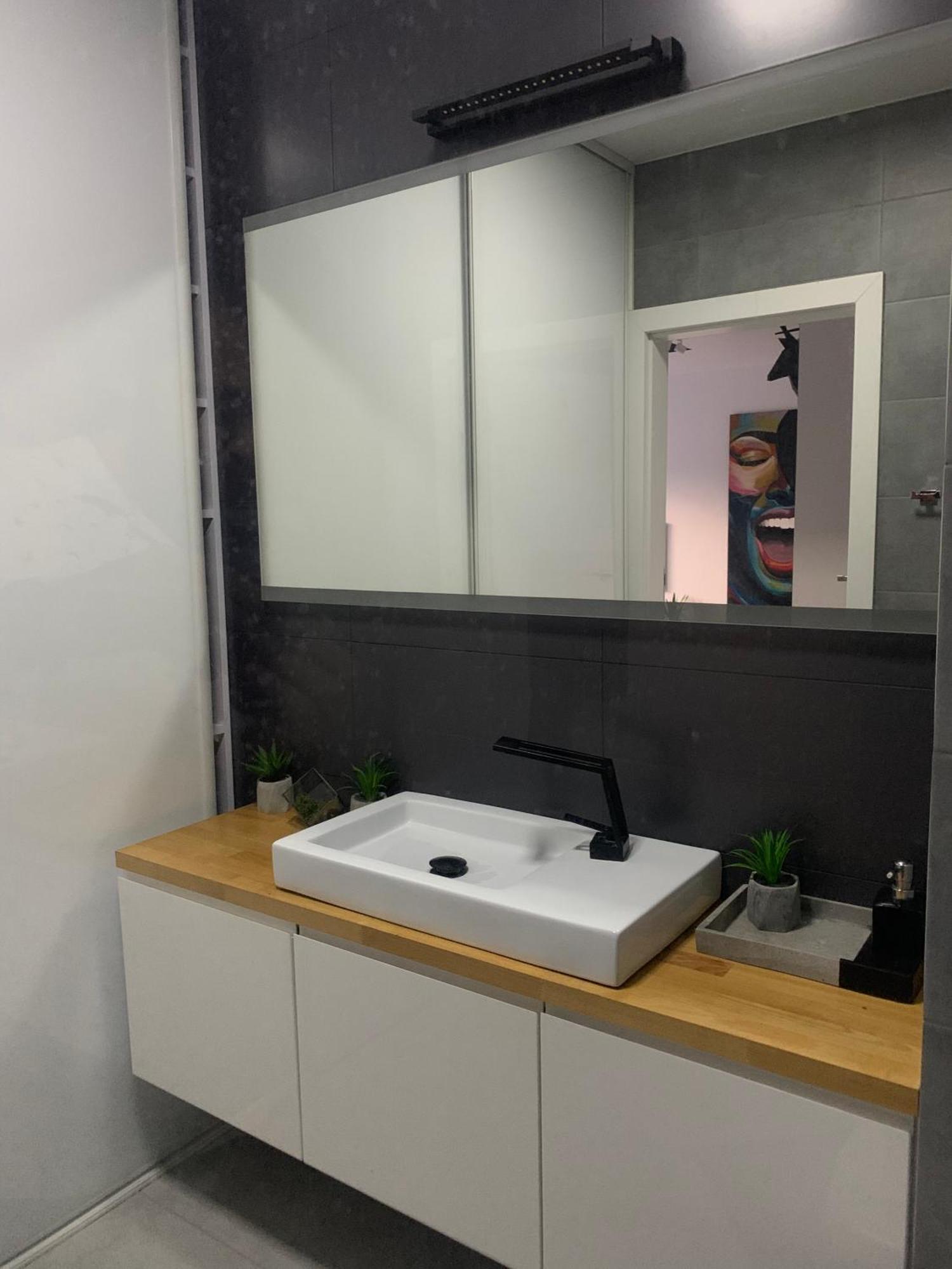 Ekskluzywny Penthouse Z Ogrodem W Centrum Lodzi Екстериор снимка